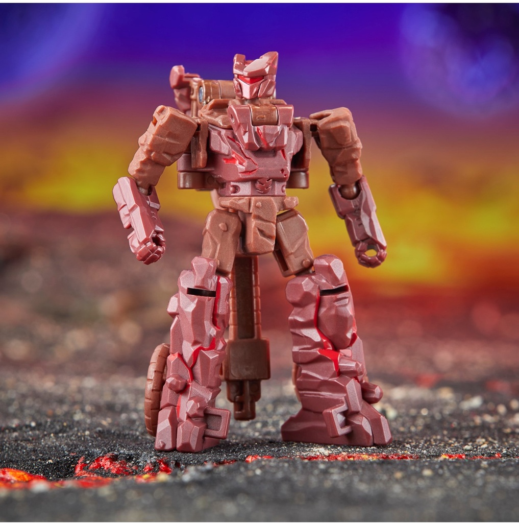 Transformers Legacy United Core Class Infernac Universe Bouldercrash