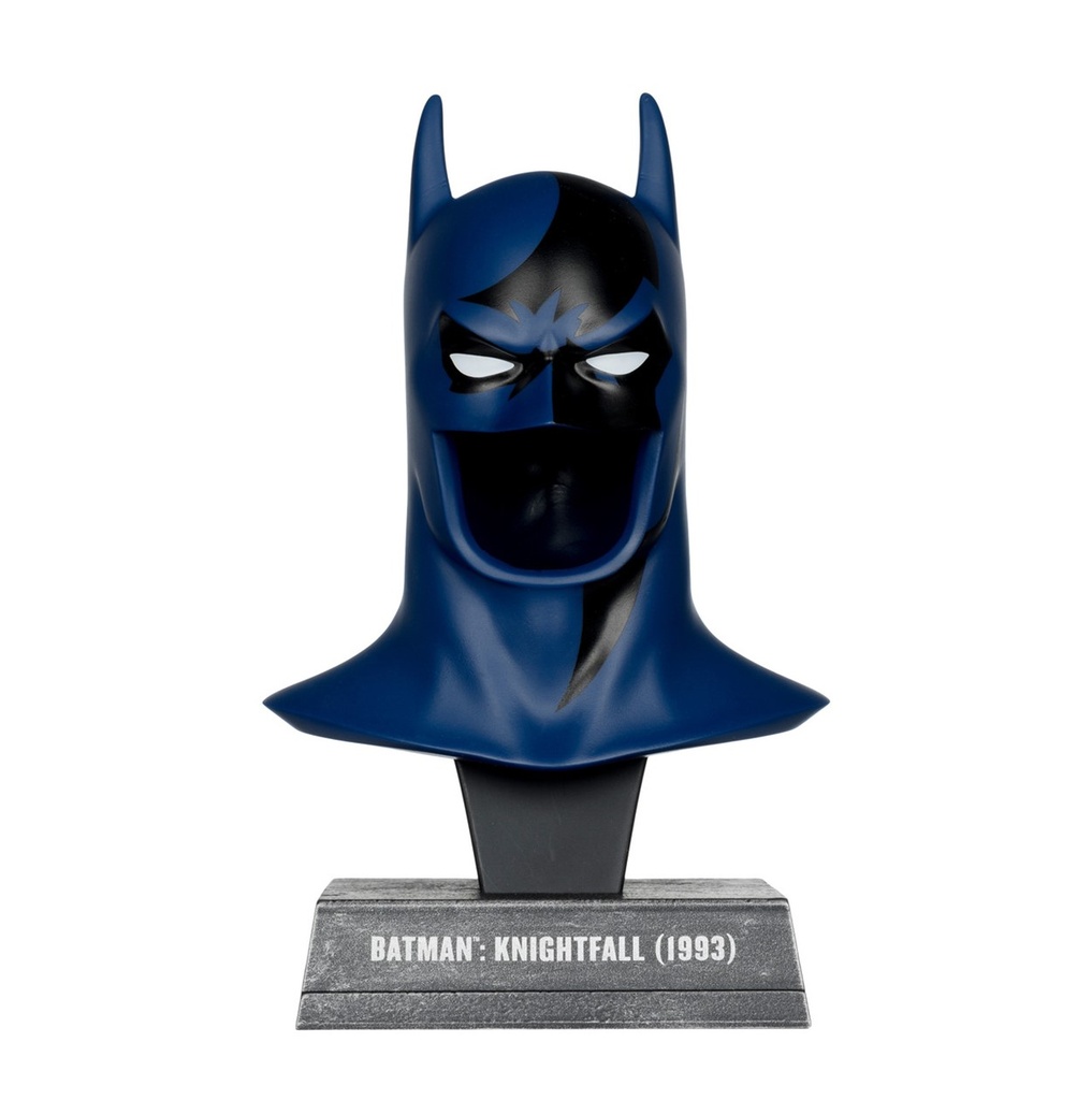 Batman (Knightfall) 1993 1:3 Scale Cowl Replica