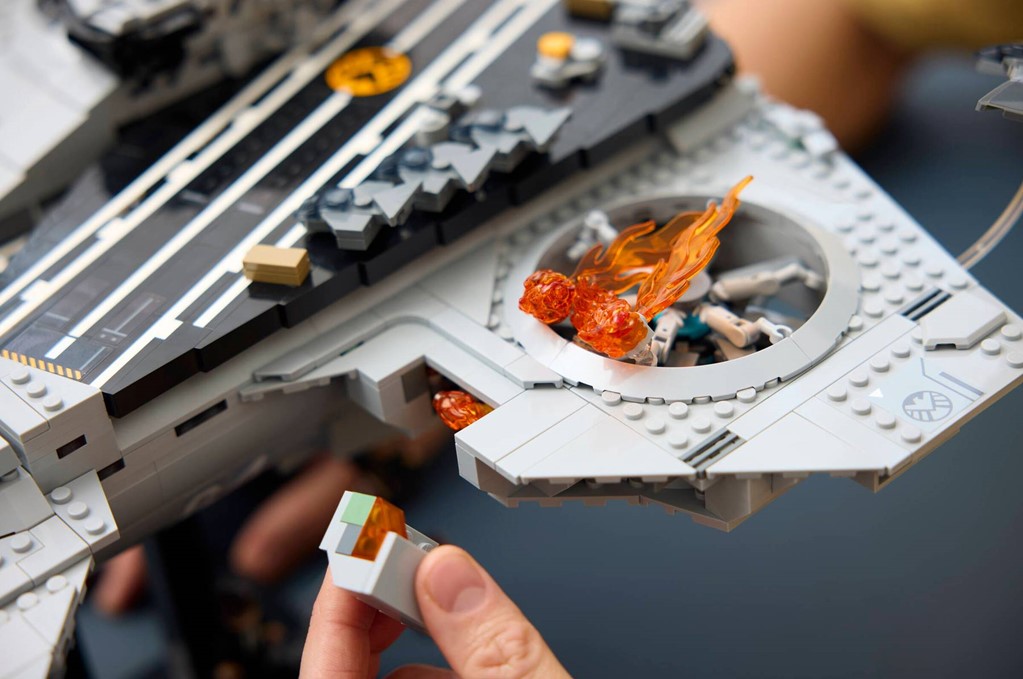 LEGO S.H.I.E.L.D. Helicarrier