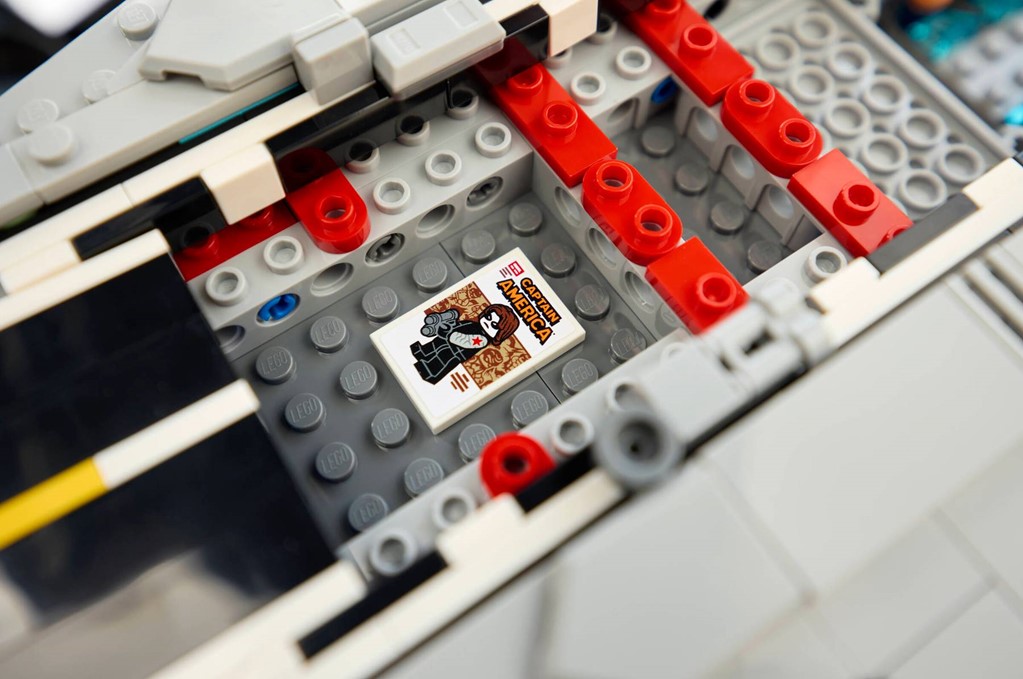 LEGO S.H.I.E.L.D. Helicarrier
