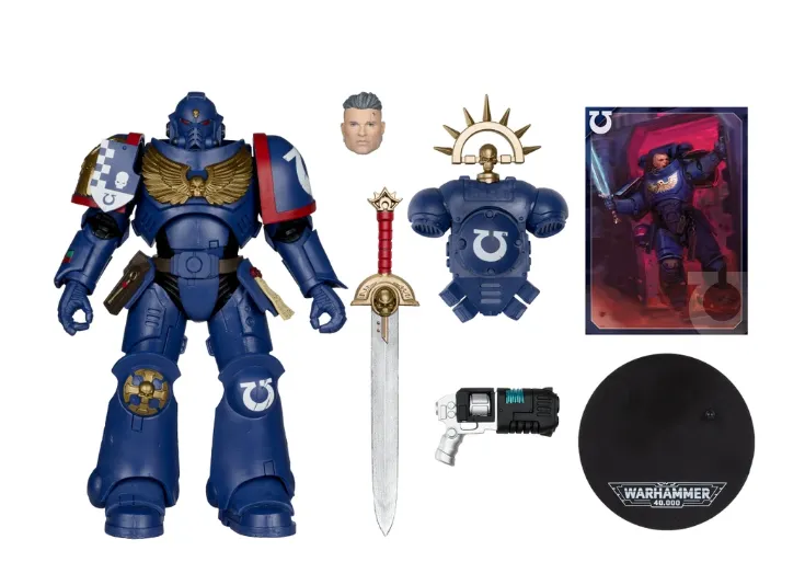 Warhammer 40,000 Total War 3rd Company Lieutenant (Ultramarines) 7-Inch Action Figure