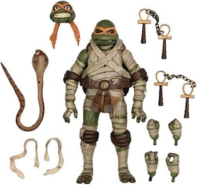 Universal Monsters/Teenage Mutant Ninja Turtles - 7"" Scale Action Figure - Michalangelo as The Mummy