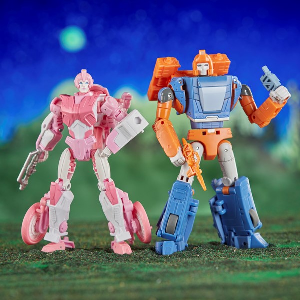 Transformers Legacy Evolution War Dawn 2-Pack Deluxe Cybertronian Erial and Dion 5.5” Action Figures