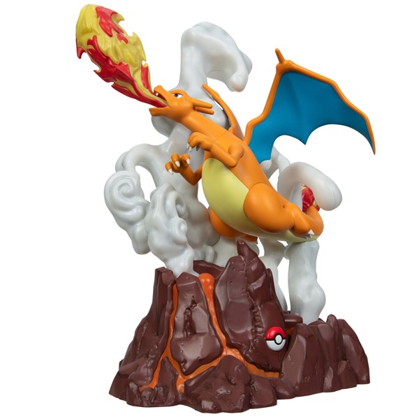 Pokemon Deluxe Charizard Statue