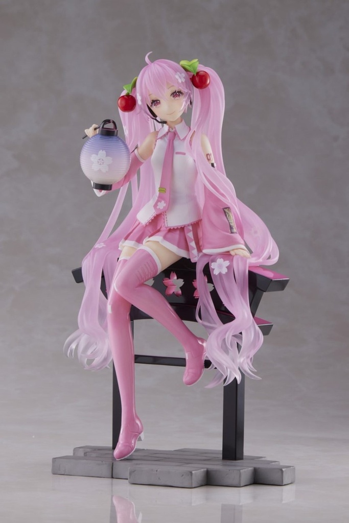 Sakura Miku AMP Sakura Lantern Version Figure by Taito