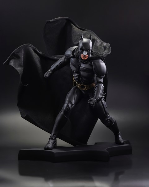 DC Direct Batman (The Dark Knight) (DC Movie Statues) 1:6 Scale Resin Statue