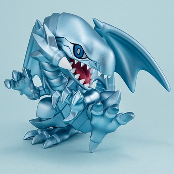 Megatoon Yu-Gi-Oh Duel Monsters Blue-Eyes White Dragon
