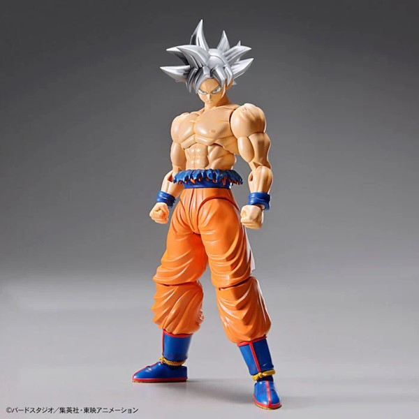 Dragon Ball Super Figure-rise Standard Son Goku (Ultra Instinct) Plastic Model Kit